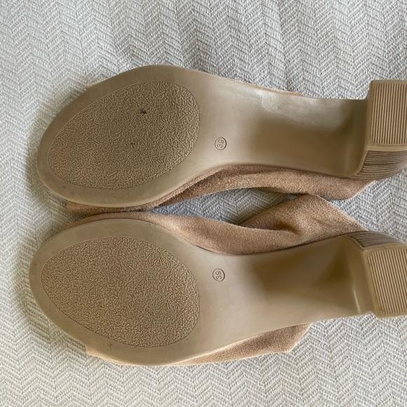 Bueno Suede Mule Sandal - Picture 6 of 6